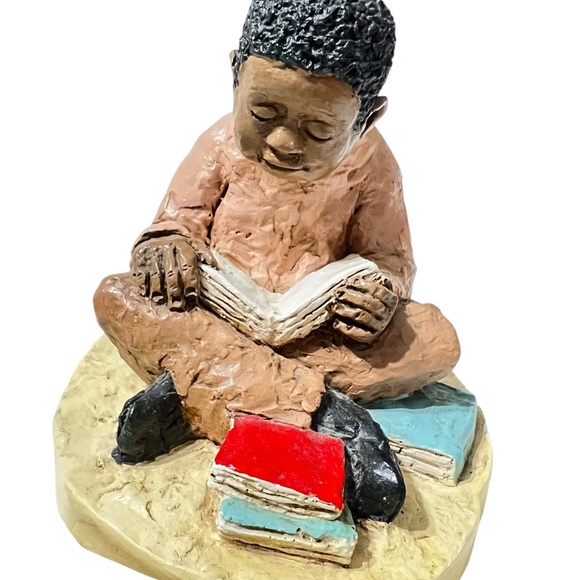 Alex Haley Remembers Collection Figurine - Picture 3 of 7